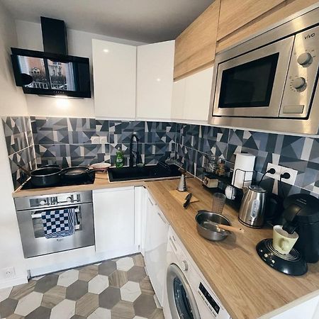 אמיינס New: Appartement Tout Confort + Parking Gratuit מראה חיצוני תמונה