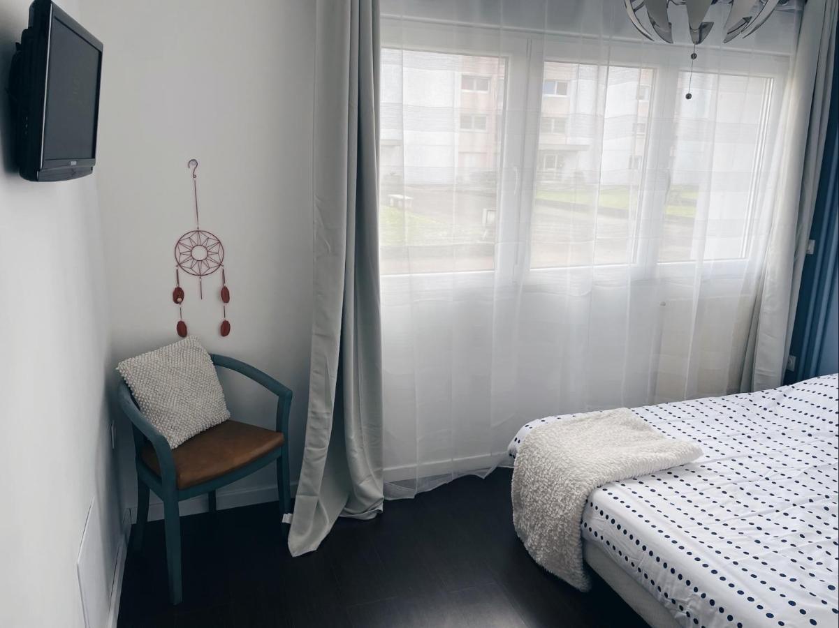 אמיינס New: Appartement Tout Confort + Parking Gratuit מראה חיצוני תמונה