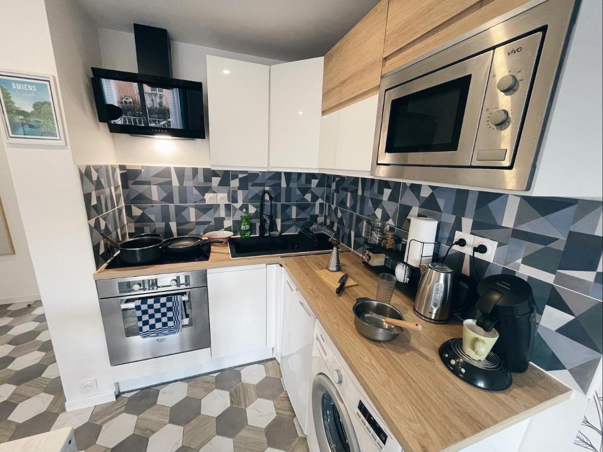 אמיינס New: Appartement Tout Confort + Parking Gratuit מראה חיצוני תמונה